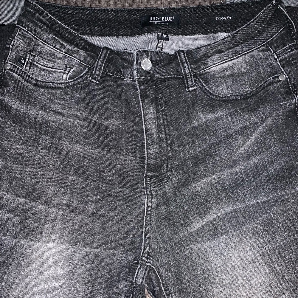 Gray Judy Blue Denim size 11/30